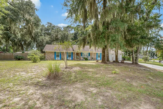 $415,000 | 4010 Magnolia Street, Beaufort, SC 29906