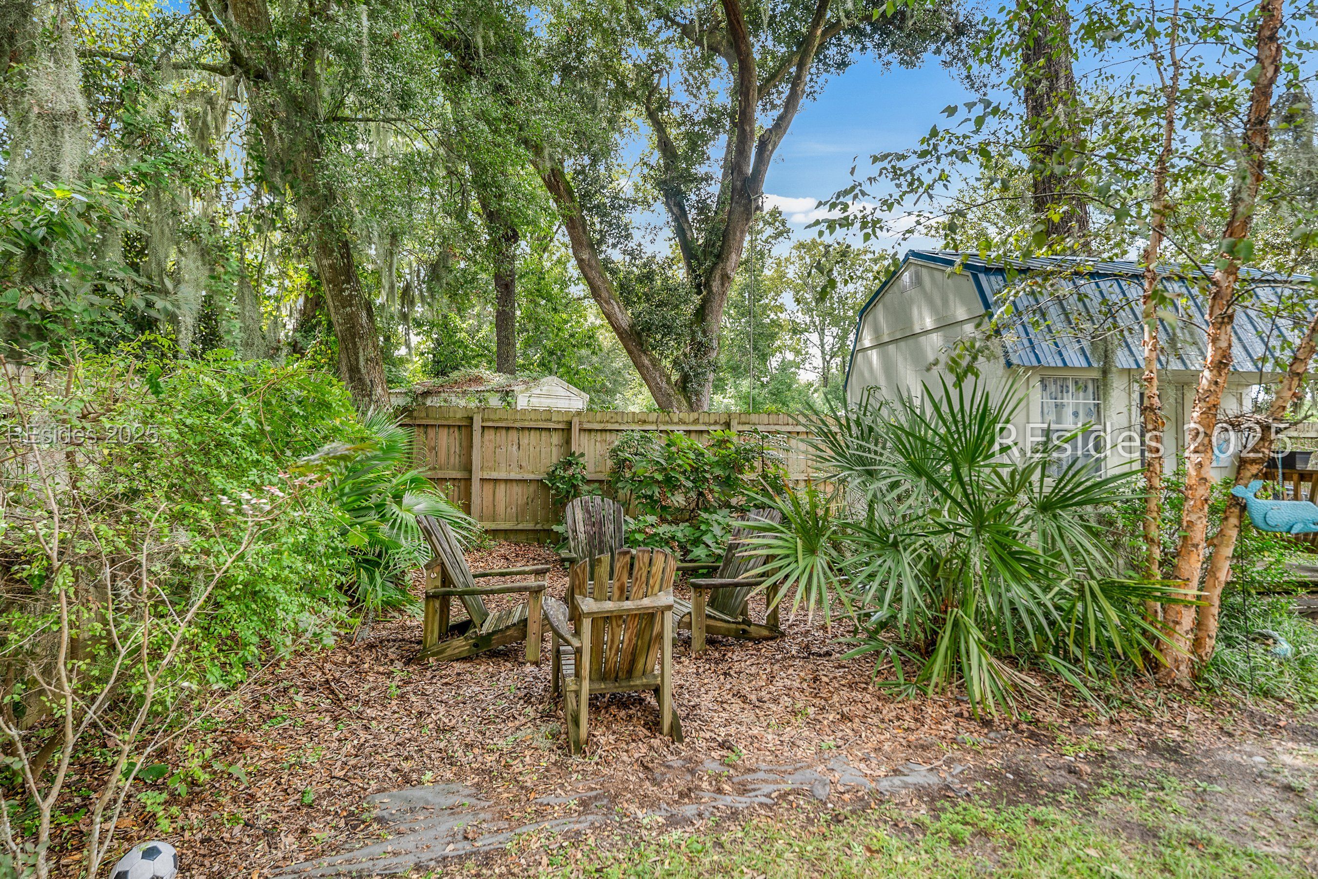 4010 Magnolia Street Beaufort, SC 29906 - Photo 34 of 37