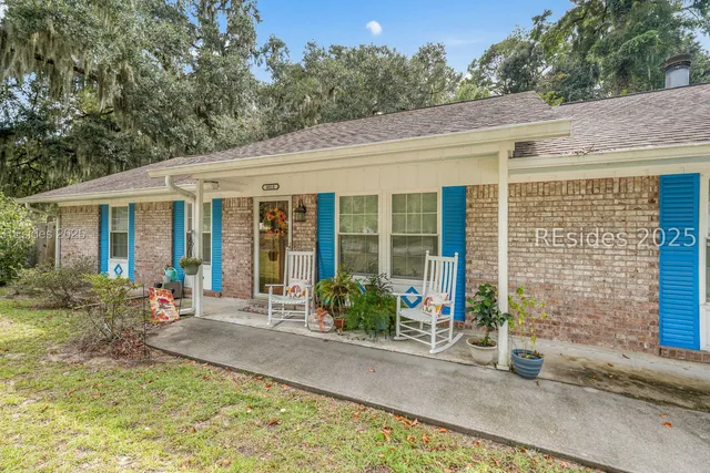 $415,000 | 4010 Magnolia Street, Beaufort, SC 29906