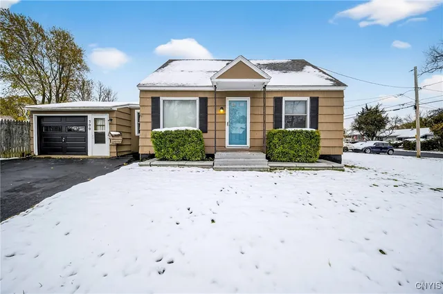 $2,100 | 500 Malden Road, Salina, NY 13211