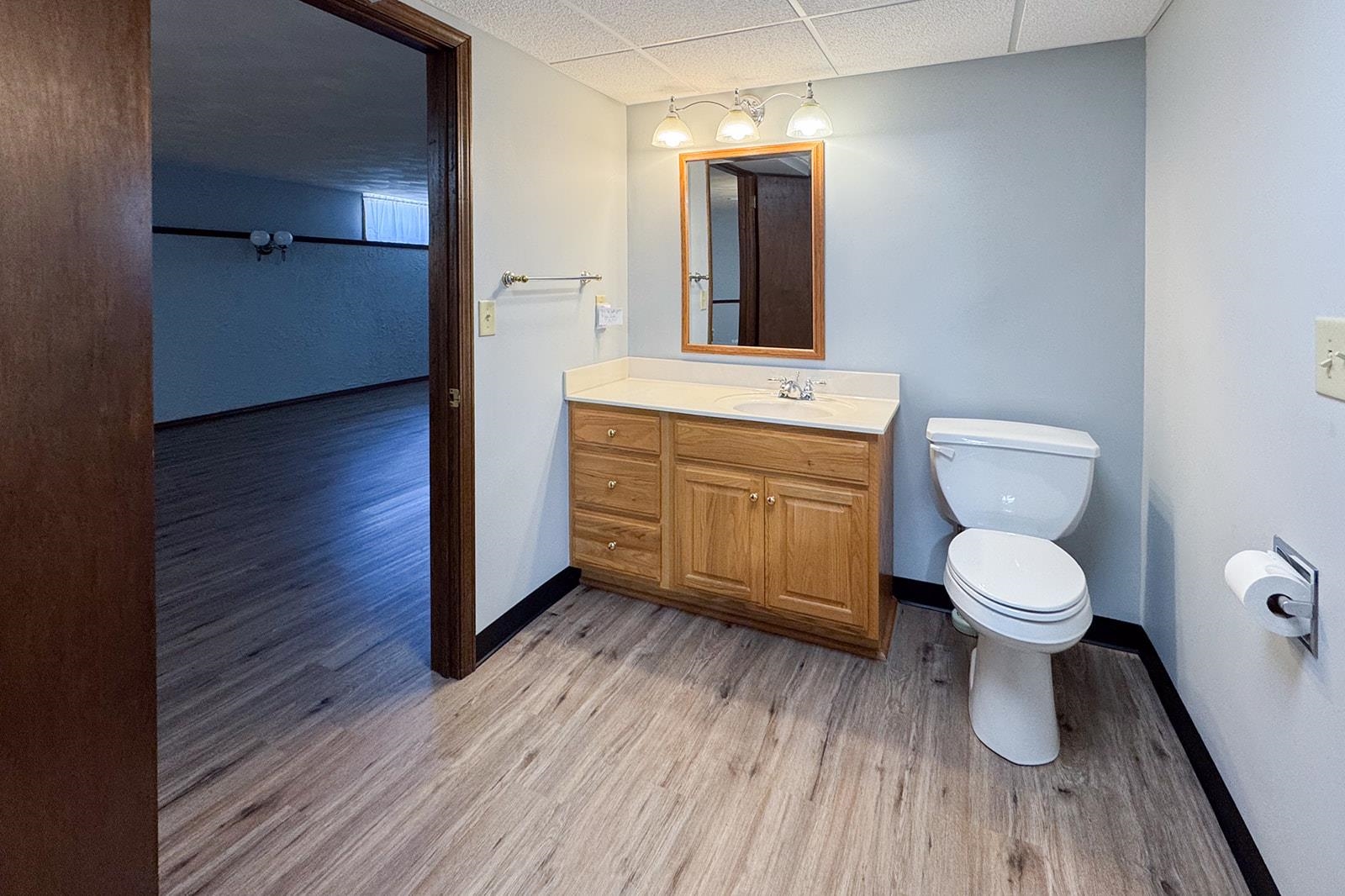 10401 Ray Drive Roscoe, IL 61073 - Photo 35 of 38 a bathroom with a toilet a sink and mirror