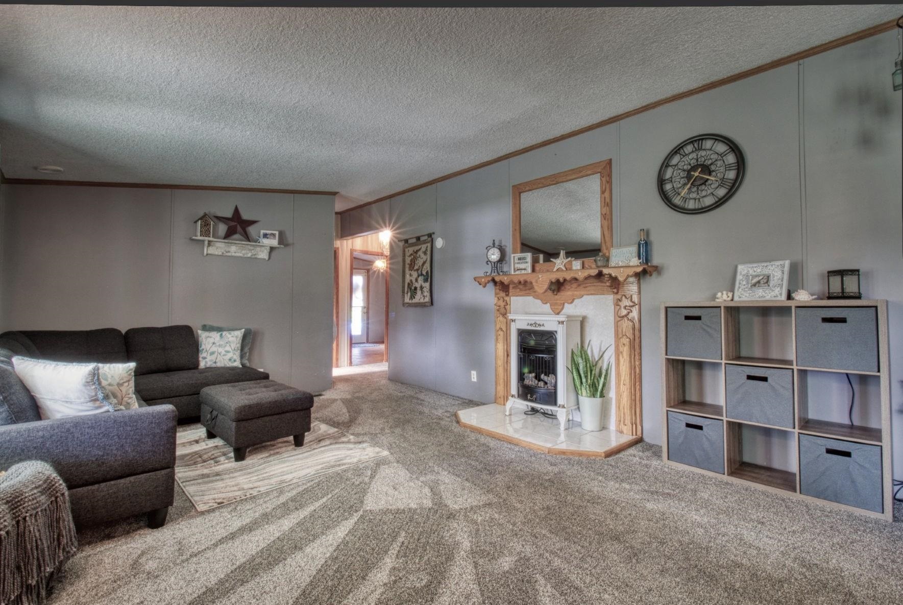 6340 South Packerton Road Claypool, IN 46510 - Photo 5 of 35 Gallery Image 5