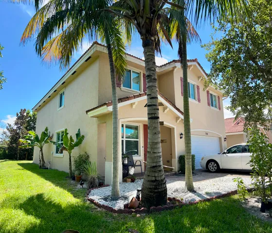 $585,000 | 790 Palm Tree Lane, West Palm Beach, FL 33415