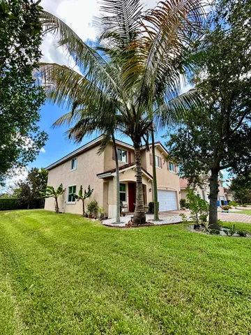 $585,000 | 790 Palm Tree Lane, West Palm Beach, FL 33415