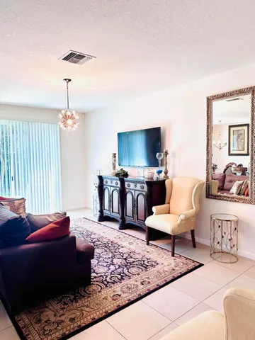 $585,000 | 790 Palm Tree Lane, West Palm Beach, FL 33415