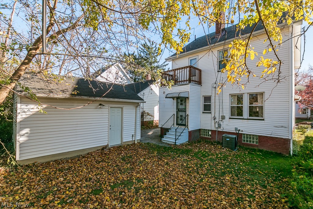 3265 Berkeley Road Cleveland, OH 44118 - Photo 14 of 31