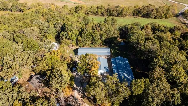 $671,500 | 1 Farm 1140 Road, Verona, MO 65769
