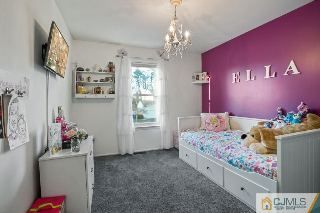 17 Sweet Gum Road Howell, NJ 07731 - Photo 11 of 24 Gallery Image 11