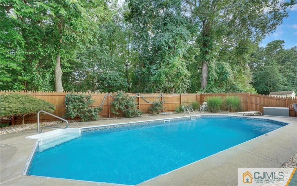 17 Sweet Gum Road Howell, NJ 07731 - Photo 21 of 24 Gallery Image 21