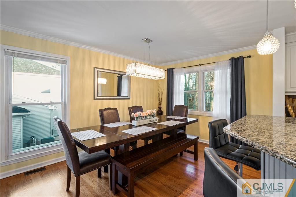 17 Sweet Gum Road Howell, NJ 07731 - Photo 4 of 24 Gallery Image 4