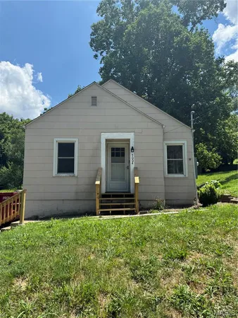 $130,000 | 1004 Miller Street, New Haven, MO 63068