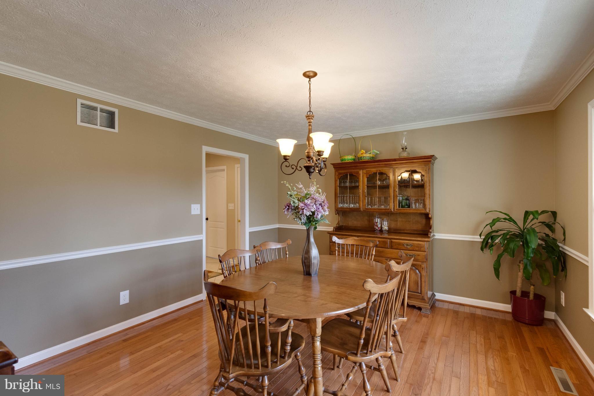 3617 Kemptown Church Road Monrovia, MD 21770 - Photo 4 of 30 Dining Room