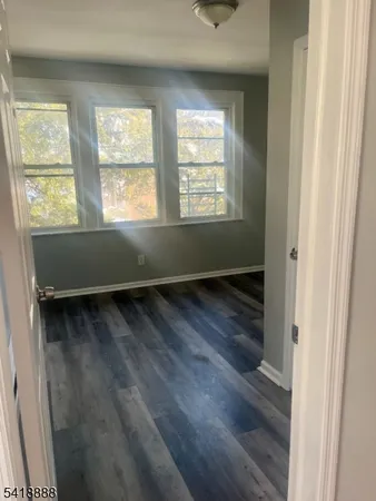 $2,300 | 95 Alexander Street, Newark, NJ 07106