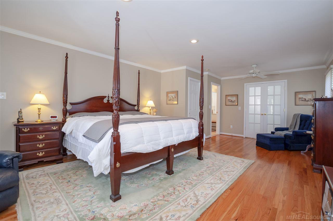 1415 South Renaud Road Grosse Pointe Woods, MI 48236 - Photo 26 of 65