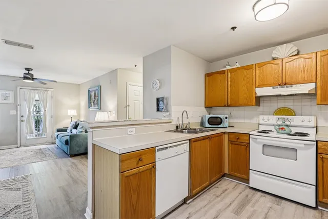 $243,900 | 31183 Paradise Cmns, Unit 713, Fernandina Beach, FL 32034