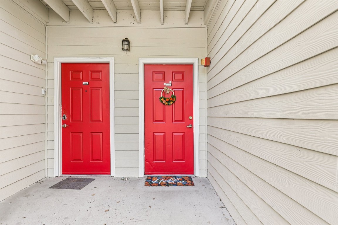 31183 Paradise Cmns, Unit 713 Fernandina Beach, FL 32034 - Photo 3 of 35 a view of door