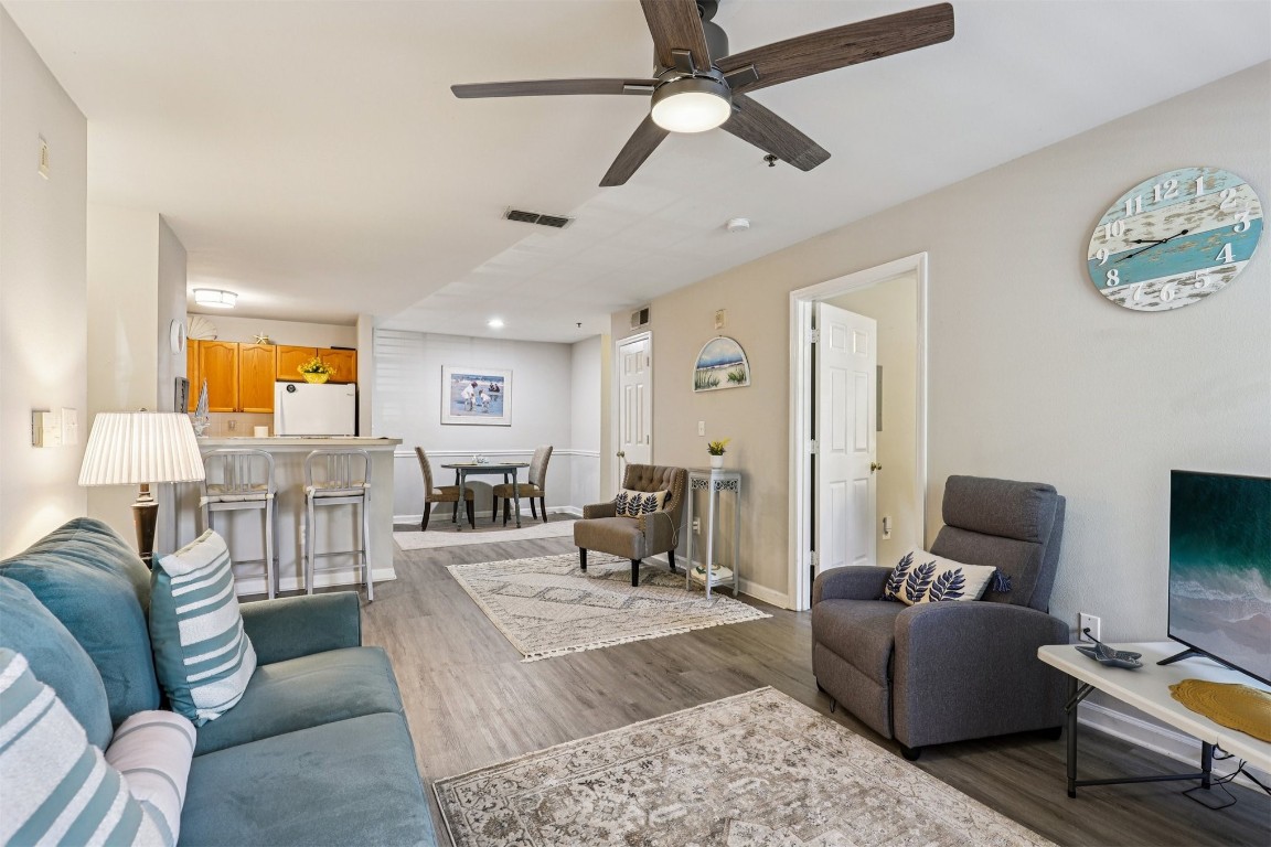 31183 Paradise Cmns, Unit 713 Fernandina Beach, FL 32034 - Photo 8 of 35 a living room with furniture and a view of living room