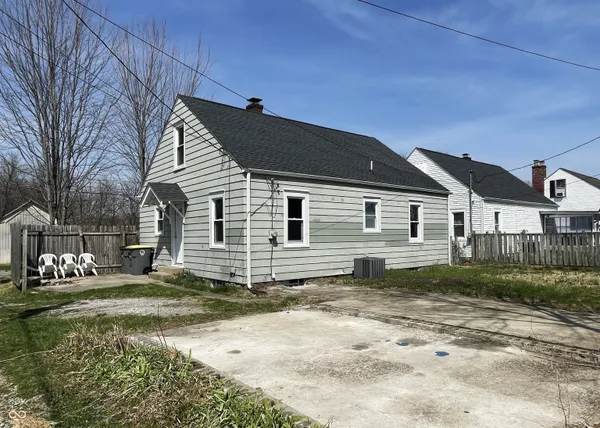 $179,900 | 516 East 7th Street, Seymour, IN 47274
