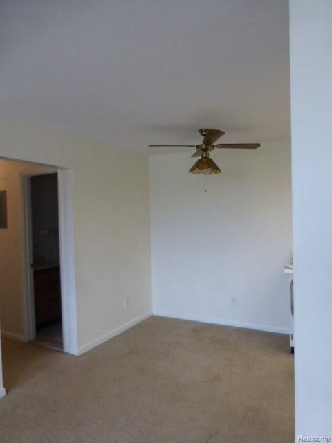 2419 Riverside Drive, Unit 209 Trenton, MI 48183 - Photo 3 of 24