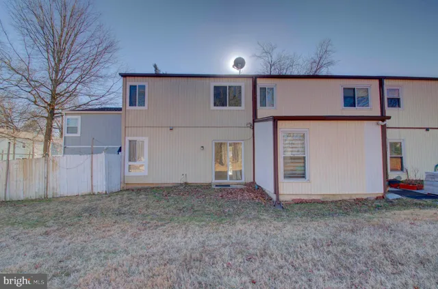 $332,900 | 7687 Laytonia Drive, Gaithersburg, MD 20877