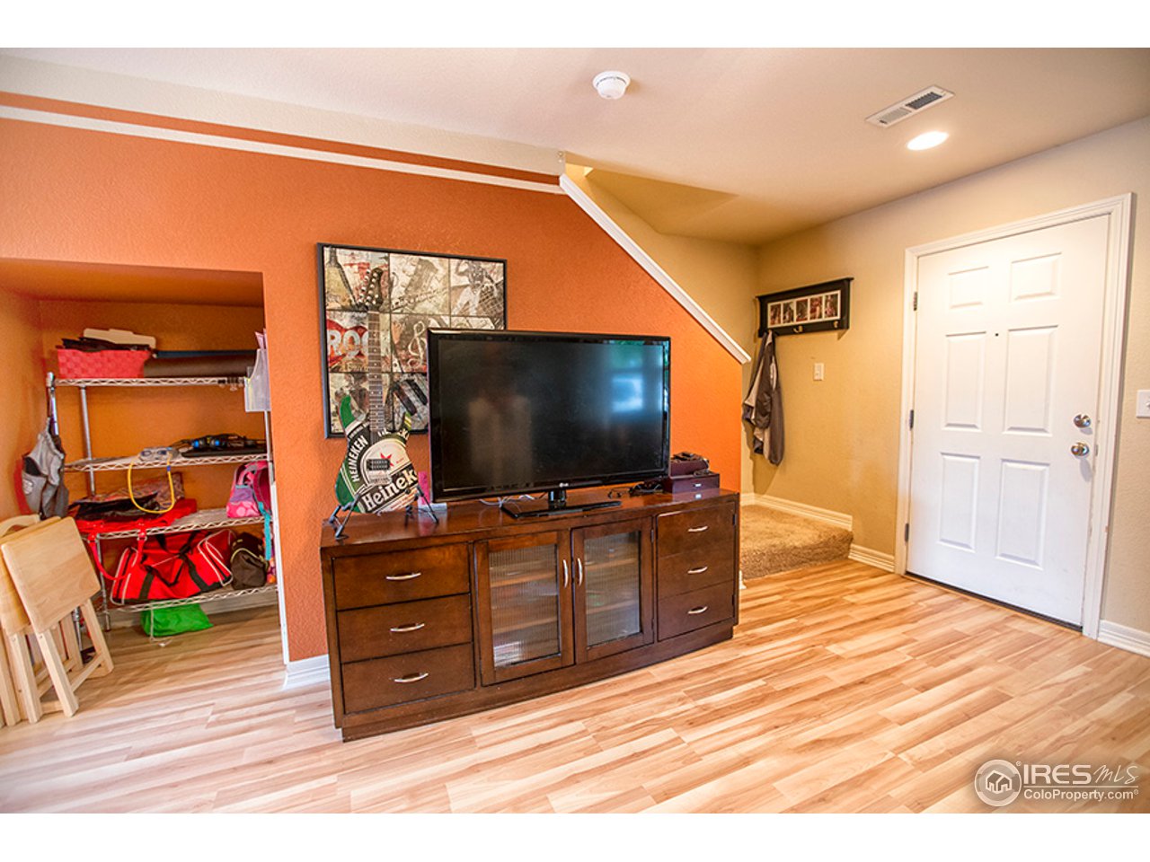 10437 Lower Ridge Road Longmont, CO 80504 - Photo 7 of 19 alternate view of family room