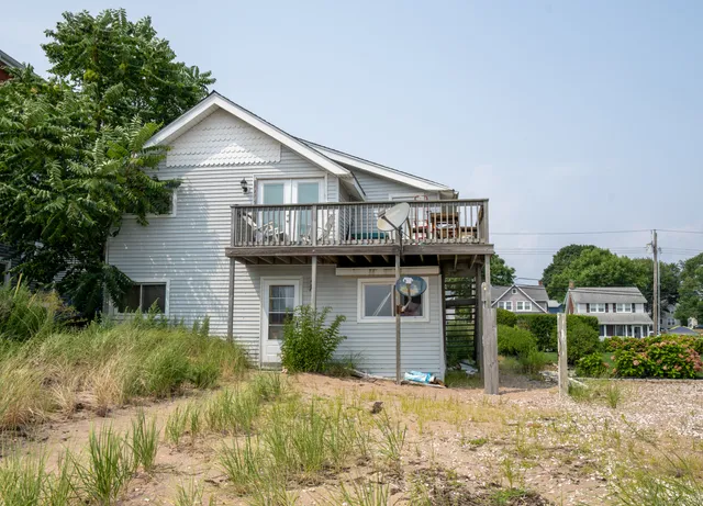 $950,000 | 262 Cosey Beach Avenue, East Haven, CT 06512