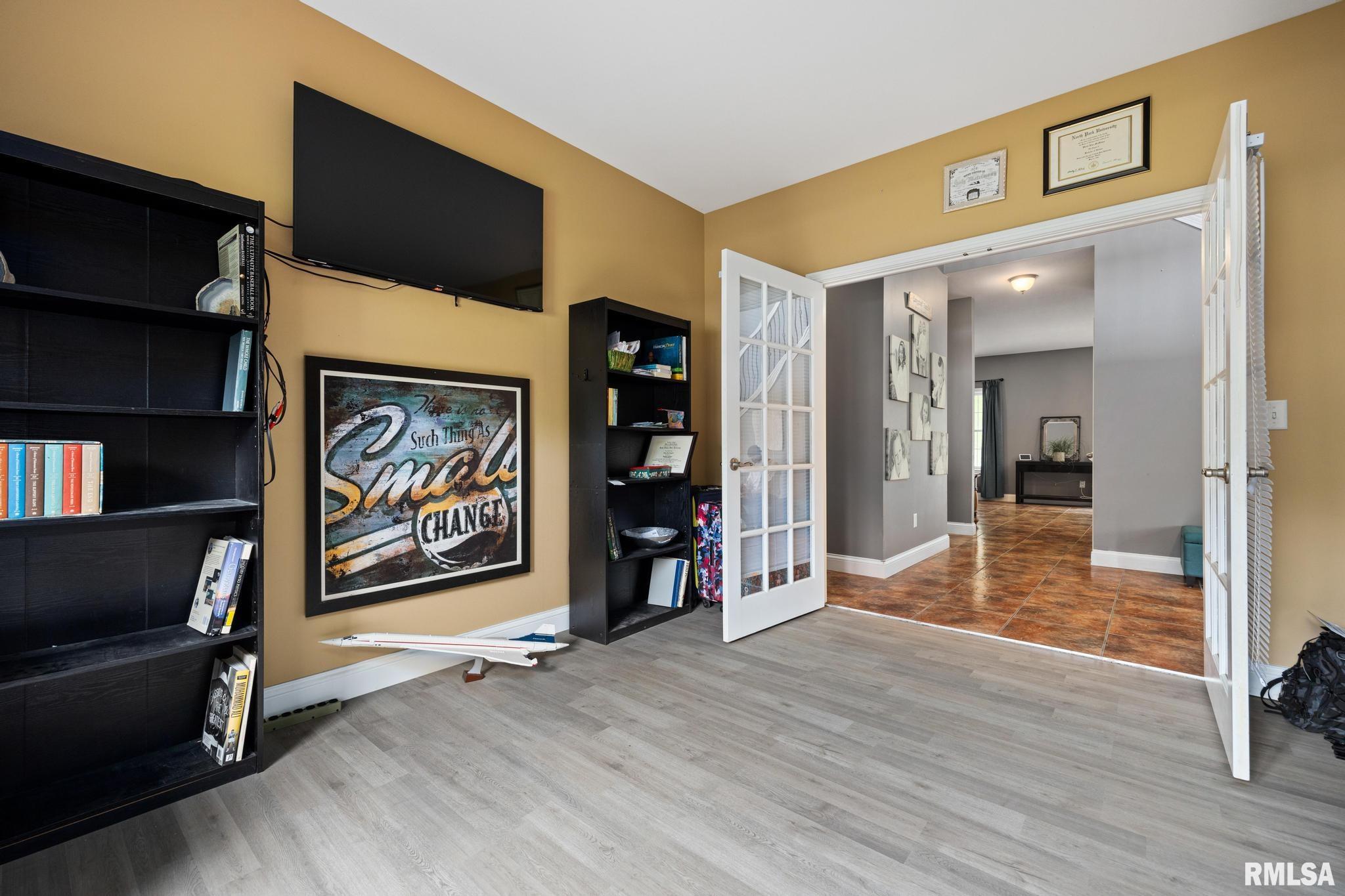 1817 Autumn Ridge Washington, IL 61571 - Photo 20 of 56