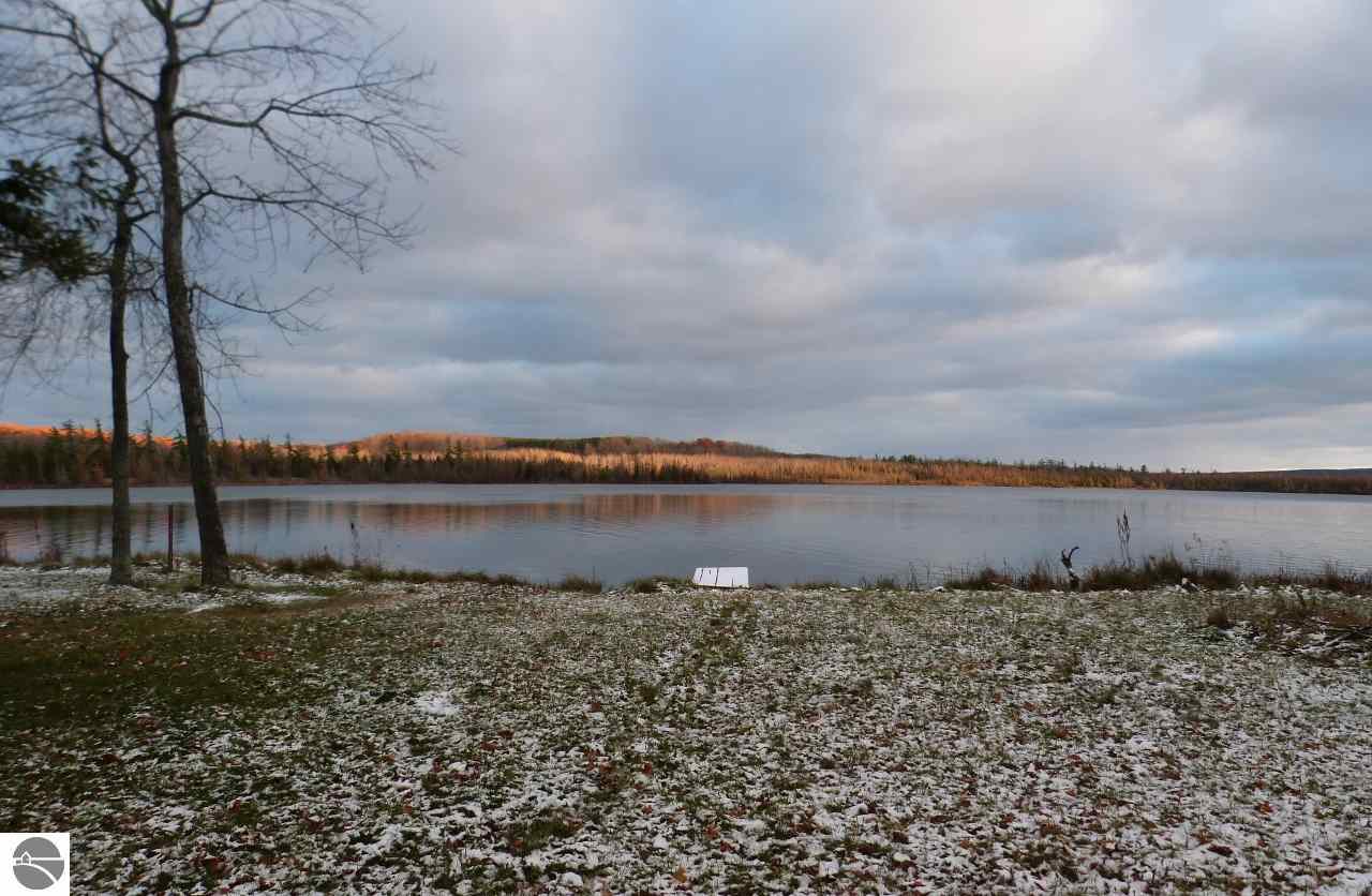 5369 Sylvan Point Road Honor, MI 49640 - Photo 20 of 28 1778348-19.JPG