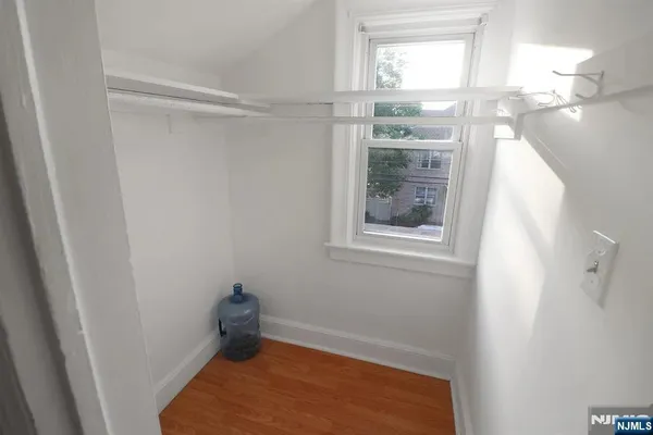 $2,250 | 426 Columbia Avenue, Unit 2, Cliffside Park, NJ 07010