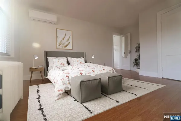 $2,250 | 426 Columbia Avenue, Unit 2, Cliffside Park, NJ 07010