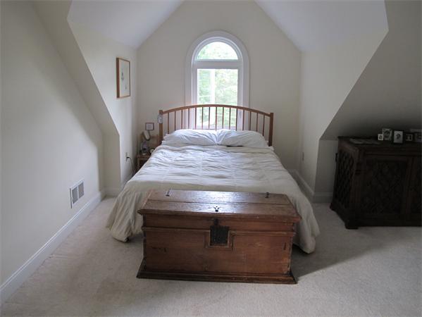 19 B Lyman Road, Unit 19B Northampton, MA 01060 - Photo 10 of 17 Gallery Image 10