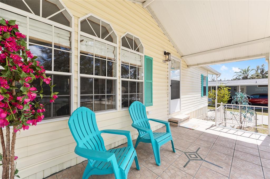 2335 North Loma Point Hernando, FL 34442 - Photo 8 of 47 a view of a chairs and table in a patio