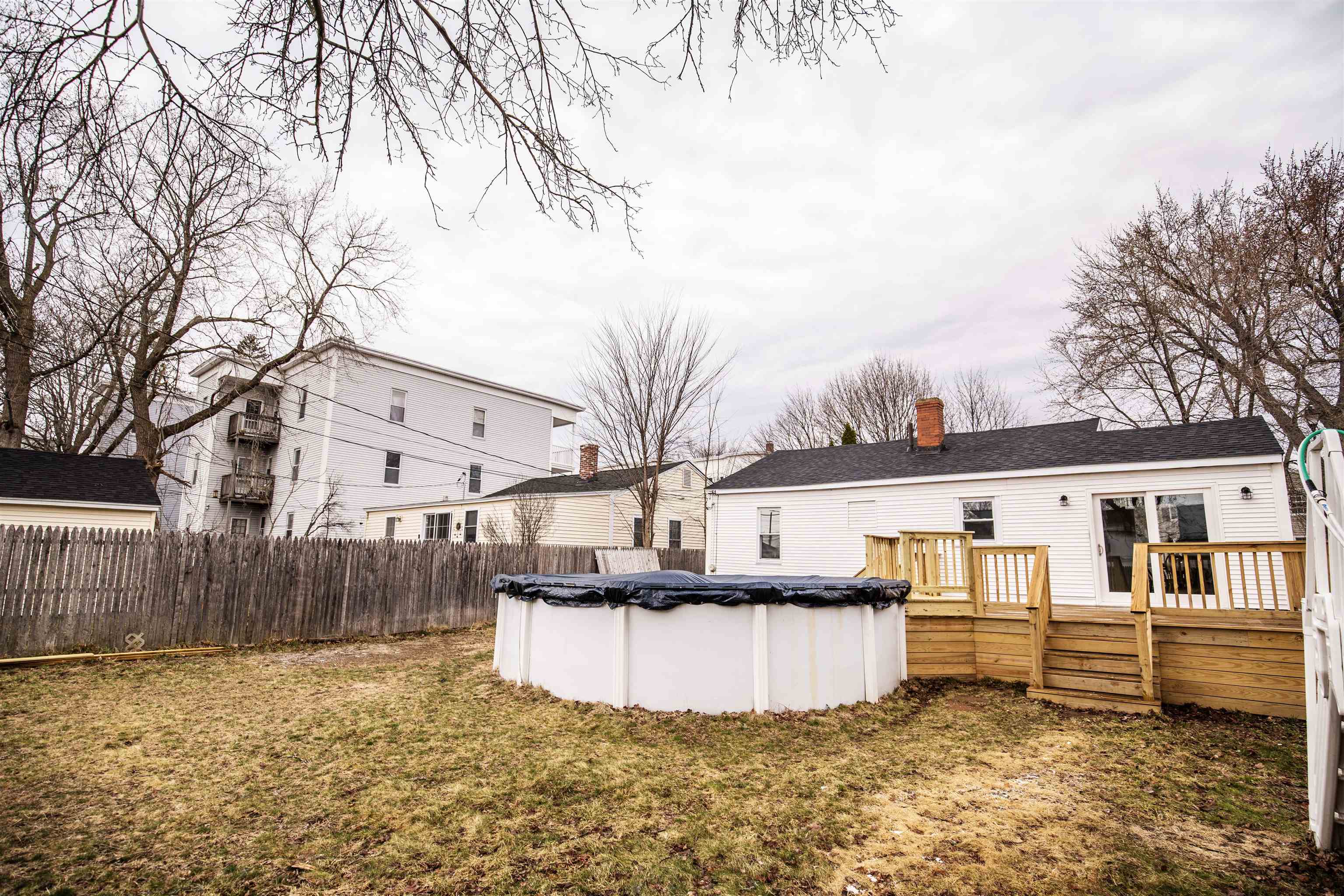 261 Bell Street Manchester, NH 03103 - Photo 27 of 28