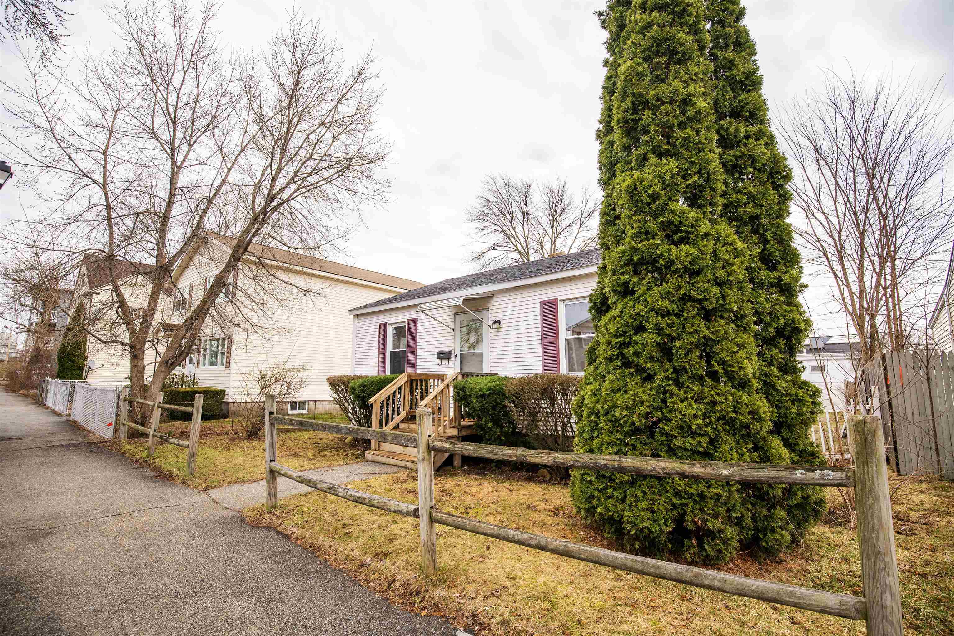 261 Bell Street Manchester, NH 03103 - Photo 28 of 28