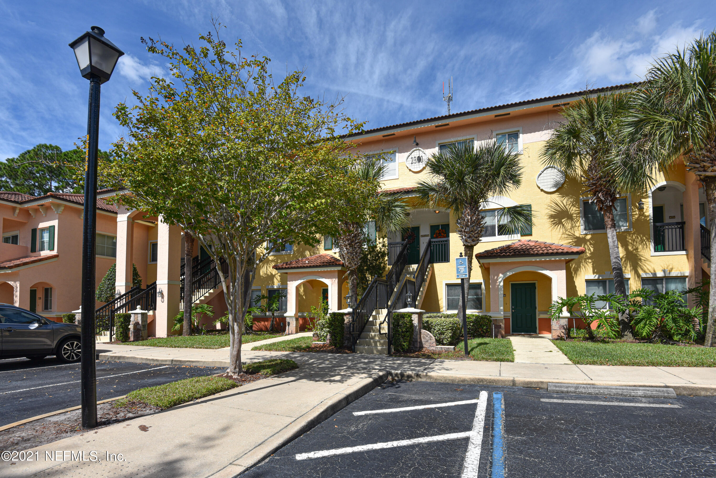 9745 Touchton Road, Unit 2325 Jacksonville, FL 32246 - Photo 3 of 28 DSC_2260