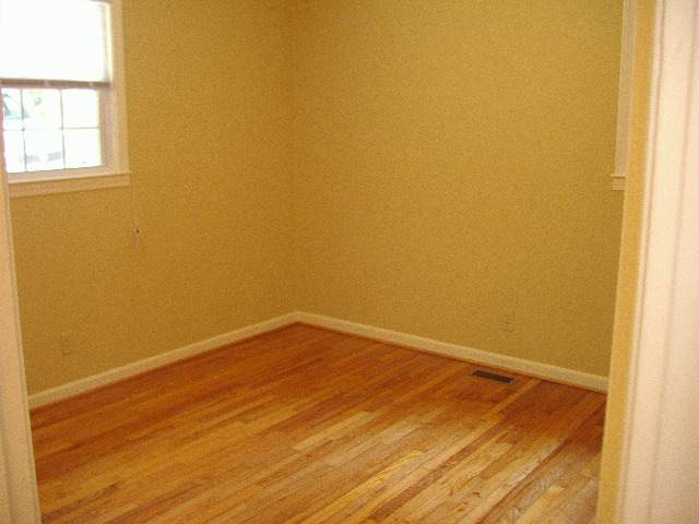 213 Old Bramlett Road Greenville, SC 29611 - Photo 6 of 9 Gallery Image 6