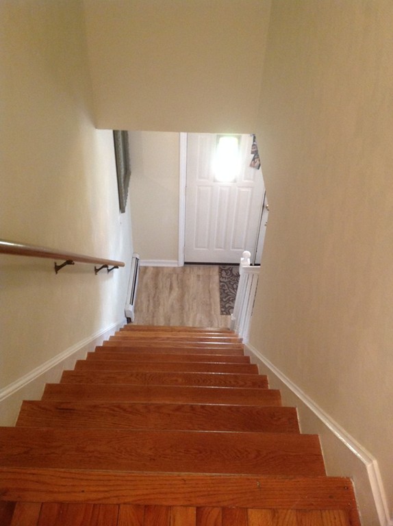 382 Springfield Street Springfield, MA 01107 - Photo 16 of 30 Gallery Image 16