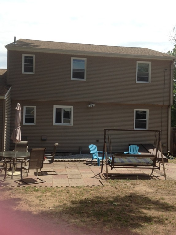 382 Springfield Street Springfield, MA 01107 - Photo 27 of 30 Gallery Image 27