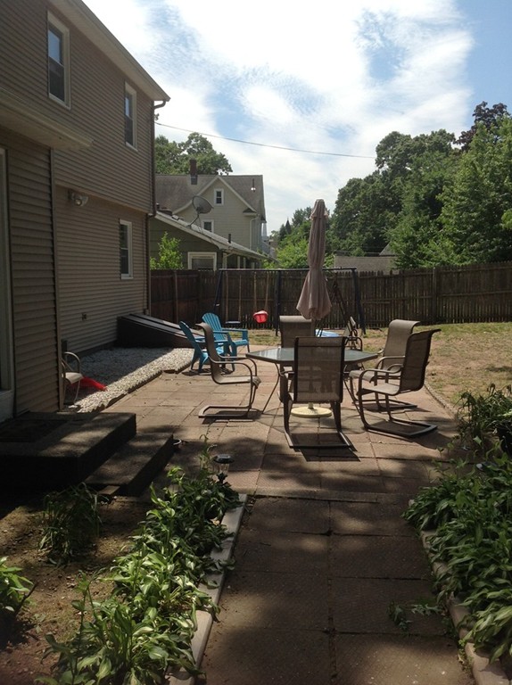 382 Springfield Street Springfield, MA 01107 - Photo 28 of 30 Gallery Image 28