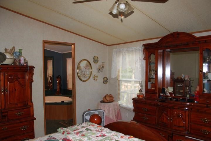 565 Audrey Hardy Road Iva, SC 29655 - Photo 9 of 21