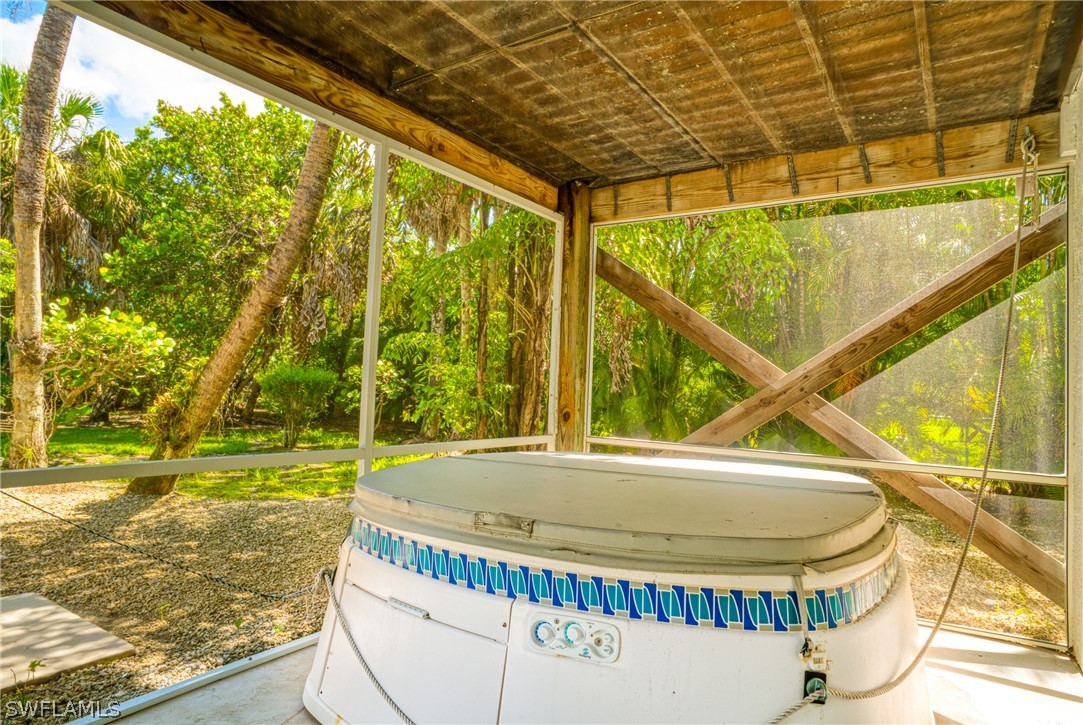 6136 Henderson Road Sanibel, FL 33957 - Photo 22 of 24 Gallery Image 22