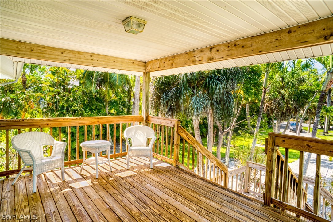 6136 Henderson Road Sanibel, FL 33957 - Photo 5 of 24 Gallery Image 5