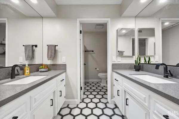 $389,000 | Undisclosed Address, Bakersfield, CA 93309