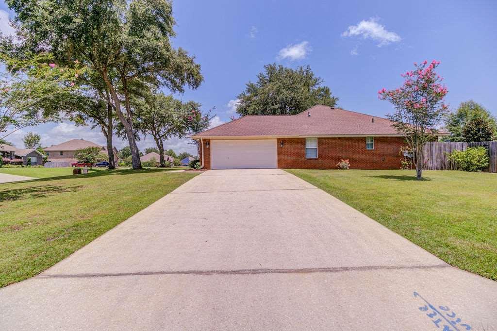 5413 Heatherton Road Milton, FL 32570 - Photo 2 of 43 Gallery Image 2