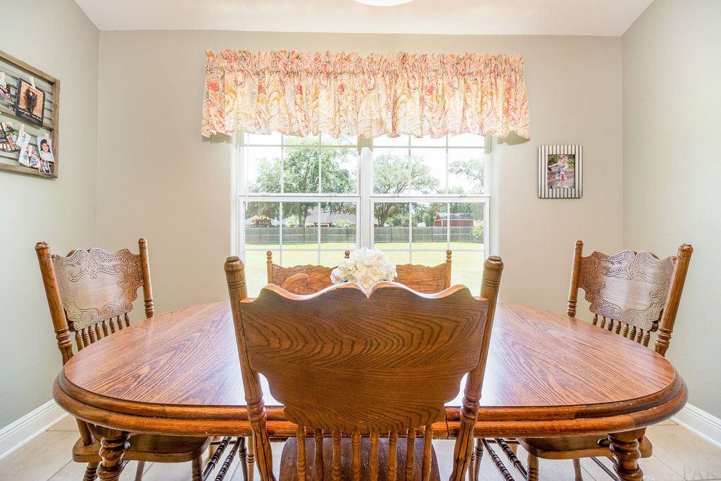 5413 Heatherton Road Milton, FL 32570 - Photo 6 of 43 Gallery Image 6