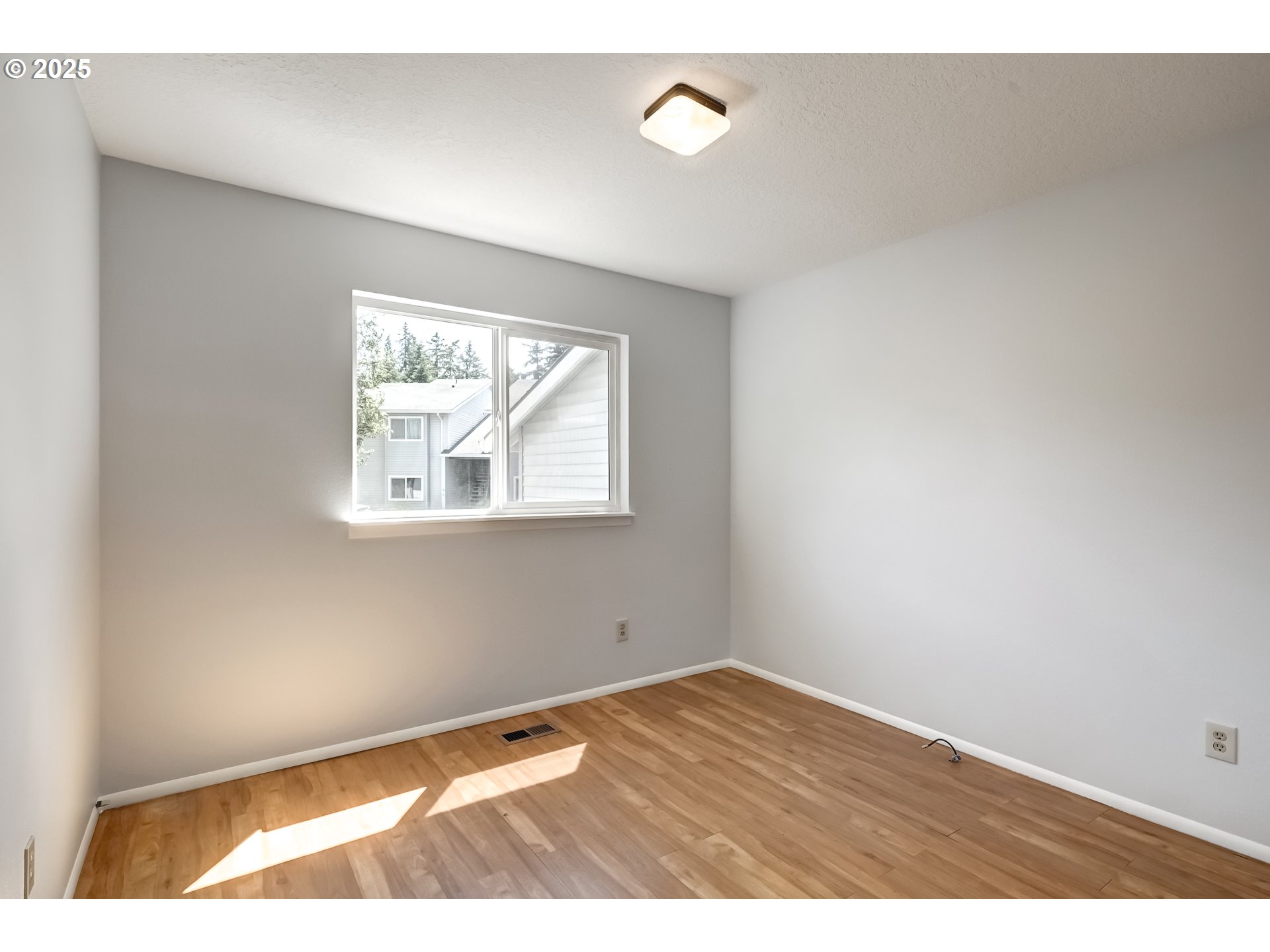 15000 Southwest Farmington Road, Unit 51 Beaverton, OR 97007 - Photo 13 of 19 Gallery Image 13