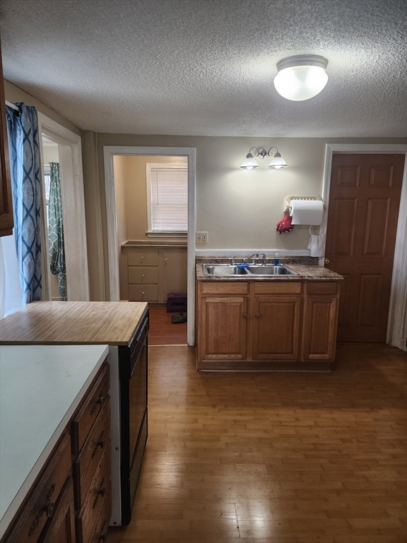 34 Spring Street Chicopee, MA 01013 - Photo 14 of 17