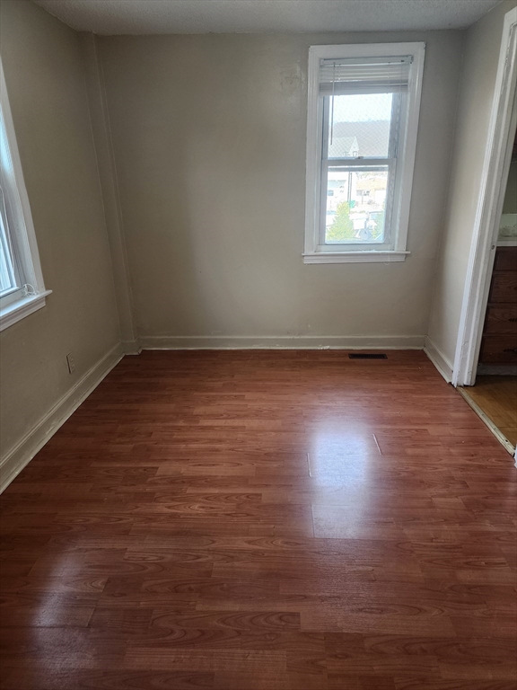 34 Spring Street Chicopee, MA 01013 - Photo 10 of 17