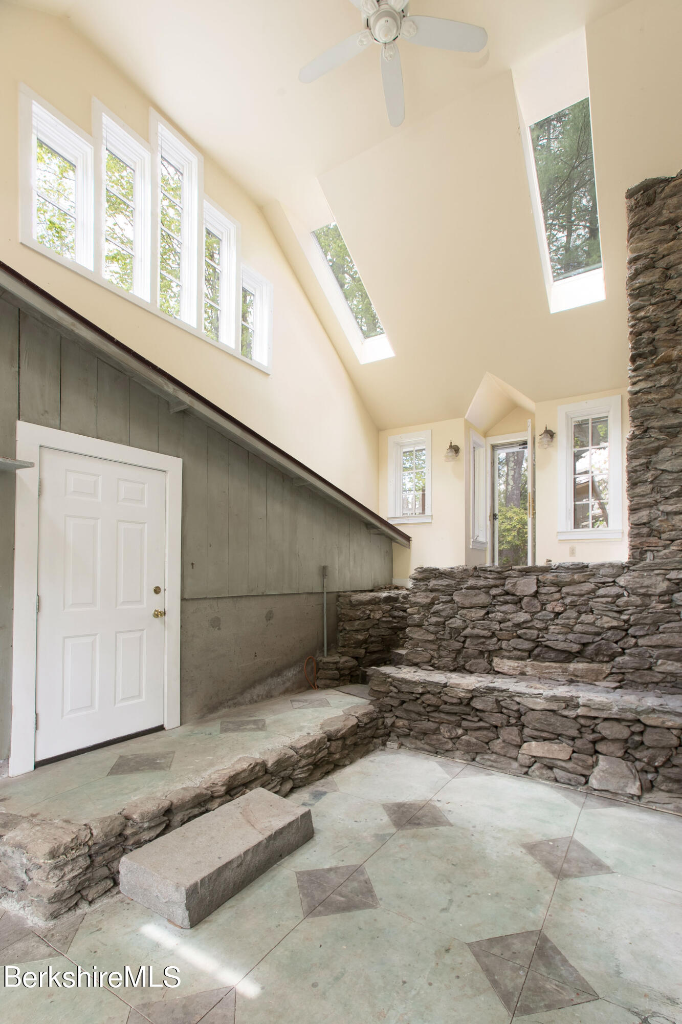 12 Prospect Lake Road Egremont, MA 01230 - Photo 27 of 50 Sun Room