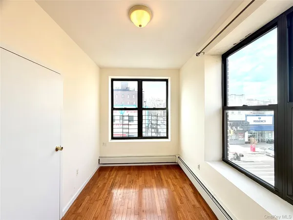 $2,250 | 4401 13th Avenue | Borough Park